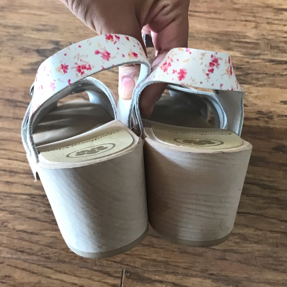 Cloudberry Clogs - image 3